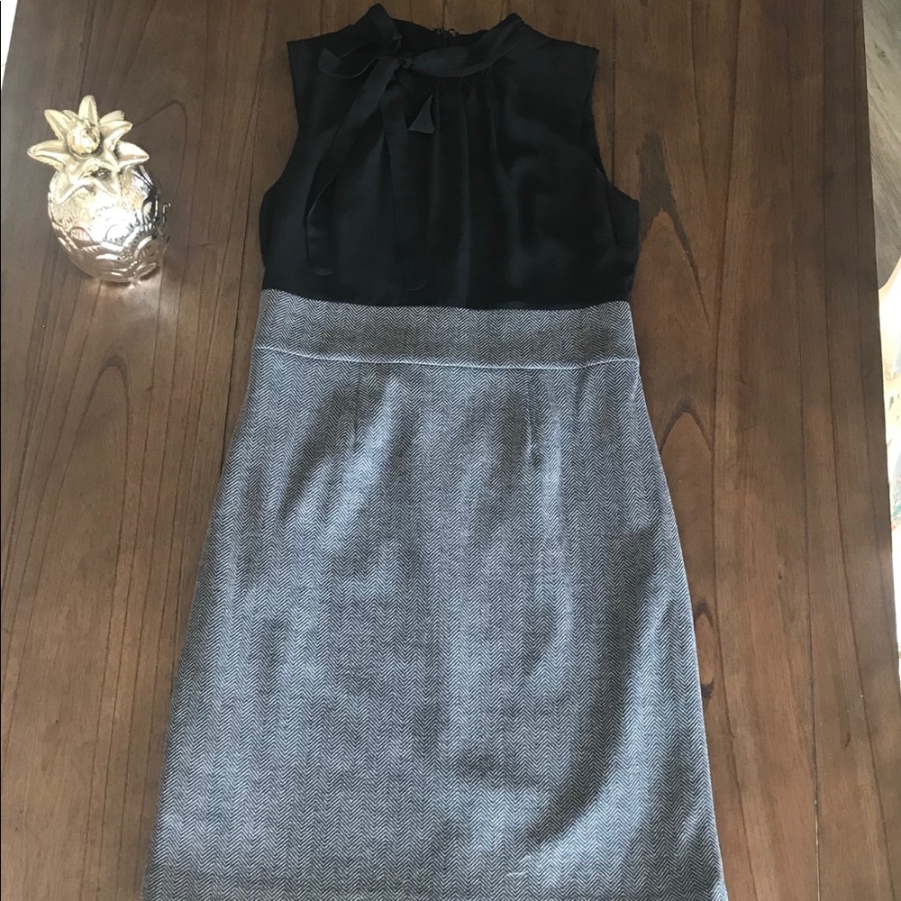 Super Cute Classic Work Dress!!
